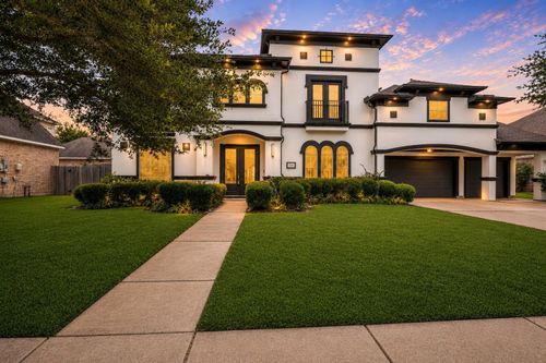 3314 Sussex Way, Friendswood, TX, 77546-5673 | Card Image