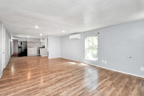 340 Hensley Rd, Shepherd, TX, 77371-1806 | Card Image