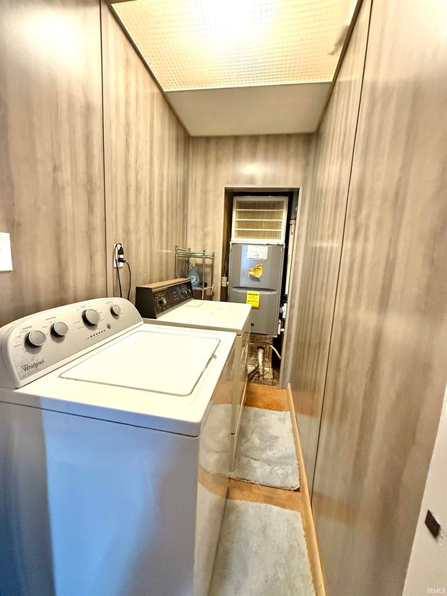603 N Maple St, House other with 3 bedrooms, 2 bathrooms and null parking in Converse IN | Image 19
