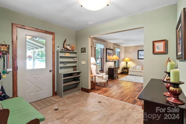 134 Wolfs Head Ct, House other with 4 bedrooms, 4 bathrooms and null parking in Mars Hill NC | Image 6