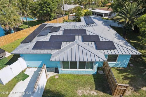 104 W Osceola Ln, Cocoa Beach, FL, 32931-3636 | Card Image