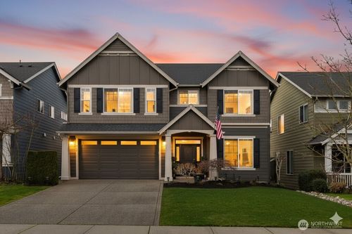 912 77th Dr Se, Lake Stevens, WA, 98258-7394 | Card Image