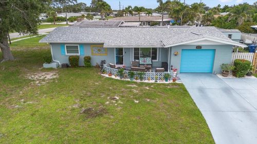 453 Sandlewood Dr, Venice, FL, 34293-2828 | Card Image