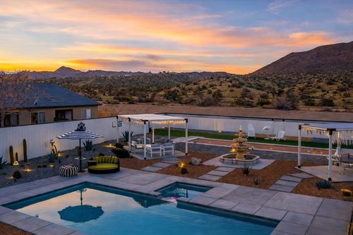 58810 Barron Dr, Yucca Valley, CA, 92284-5421 | Card Image