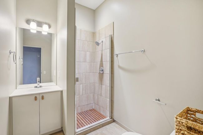 UNIT-304 - 5601 Smetana Dr, Condo with 2 bedrooms, 2 bathrooms and null parking in Minnetonka MN | Image 14