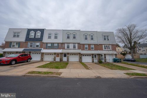 130 Ivy Ct, UPPER DARBY, PA, 19082-2612 | Card Image