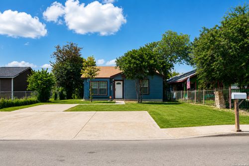 528 W Gerald Ave, San Antonio, TX, 78221-1109 | Card Image