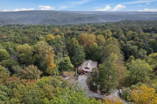 6245 Green Town Rd, Tracy City, TN, 37387-3007 | Card Image