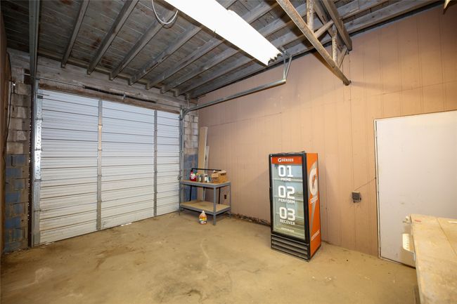 View of garage | Image 27