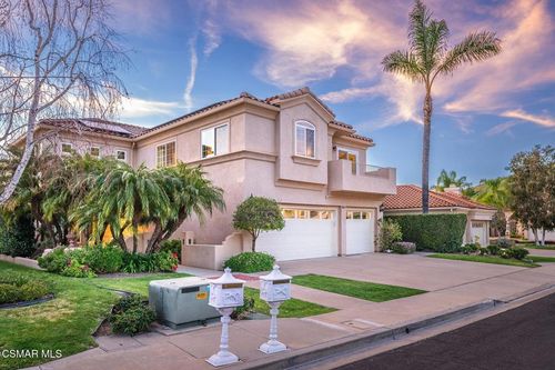 3683 Mapleknoll Pl, Thousand Oaks, CA, 91362-1015 | Card Image