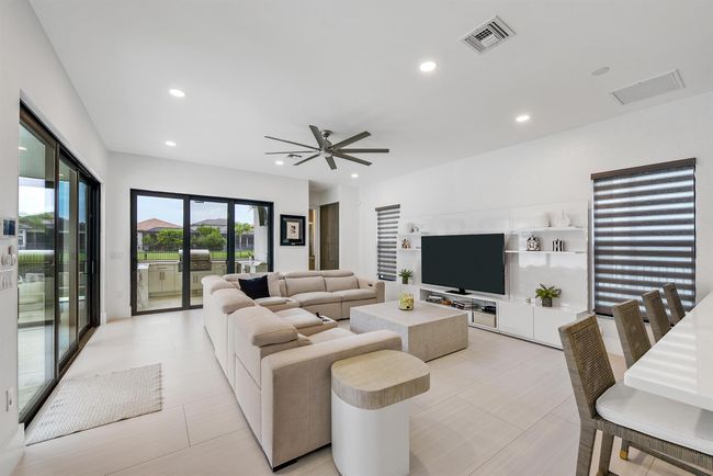 9807 Rennes Ln, House other with 6 bedrooms, 6 bathrooms and null parking in Delray Beach FL | Image 23
