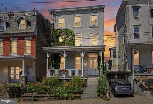 188 Green Ln, PHILADELPHIA, PA, 19127-1400 | Card Image