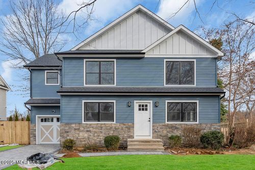 124 Robinson Pl, Shrewsbury, NJ, 07702-4429 | Card Image