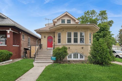 2656 N Newcastle Avenue, Chicago, IL, 60707 | Card Image
