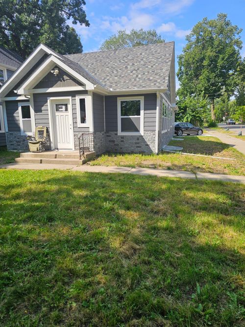 4400 29th Ave S, Minneapolis, MN, 55406-3709 | Card Image