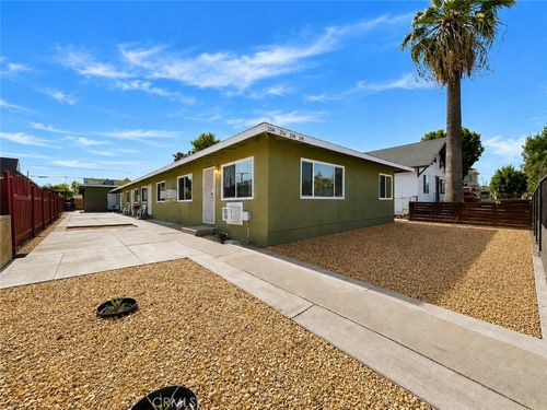 204 N Orange Ave, Rialto, CA, 92376-5820 | Card Image