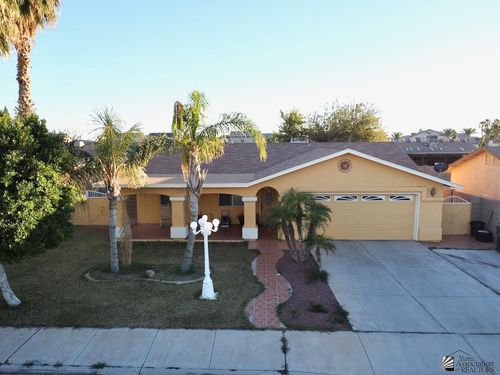 4233 W 21st Pl, Yuma, AZ, 85364-5845 | Card Image