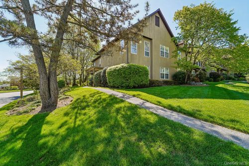 18 Brooke Hollow Lane, Peekskill, NY, 10566 | Card Image