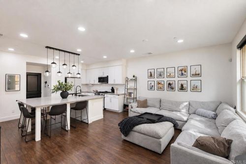 1714 Fairlead Ave, Carlsbad, CA, 92011 | Card Image