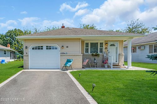 16 Goyave St, Toms River, NJ, 08757-4229 | Card Image