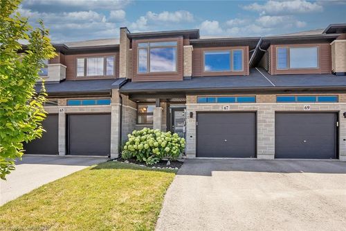 67 Columbus Gate, Hamilton, ON, L8J0L3 | Card Image