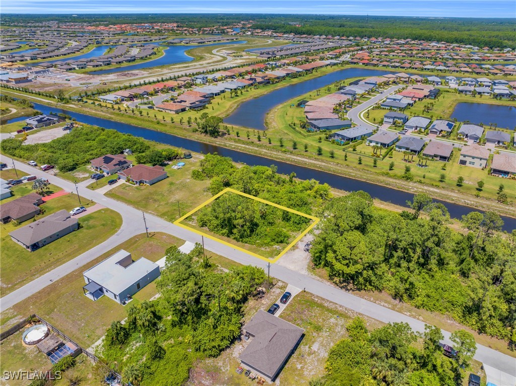 Land in Lehigh Acres 3
