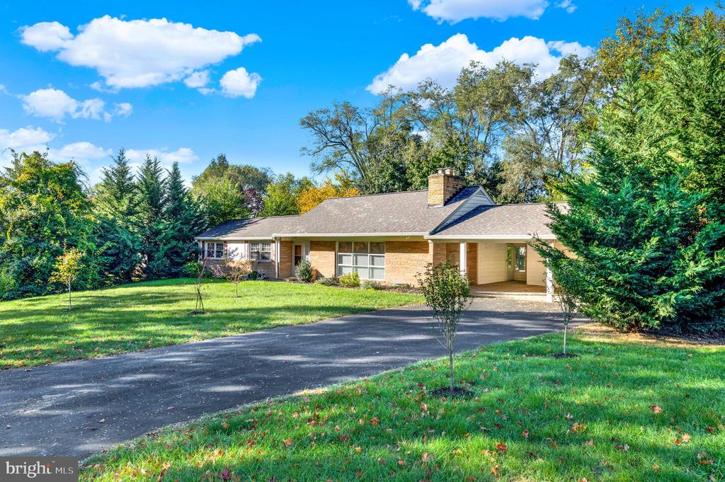 Preston Rd, Hagerstown, MD 21742