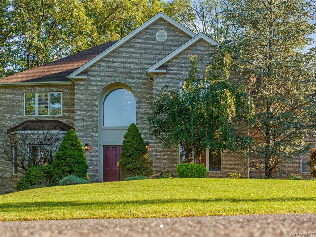 Charnwood Dr, Suffern, NY 10901