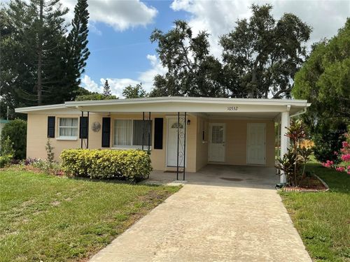10532 112th Ave, Largo, FL, 33773-3825 | Card Image