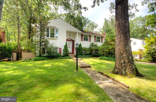 425 Stanford Ave, TURNERSVILLE, NJ, 08012-1618 | Card Image