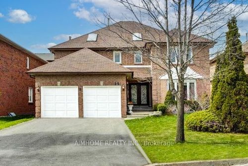 8 Cygnus Drive, Richmond Hill, ON, L4C8P2 | Card Image