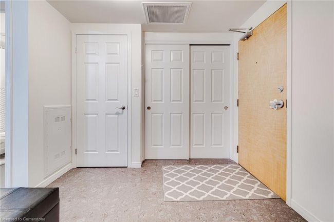 409 - 155 Water St S, House attached with 1 bedrooms, 1 bathrooms and 1 parking in Cambridge ON | Image 4