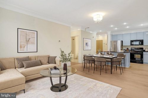 apt-204-181 E Reed Ave, Alexandria, VA, 22305-3170 | Card Image