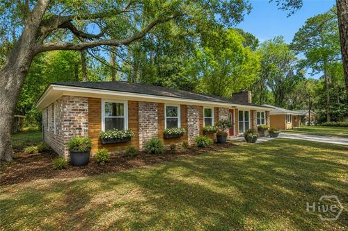4 Sheridan Cir, Savannah, GA, 31406-5743 | Card Image