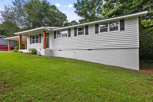 4121 Partridge Dr, Douglasville, GA, 30135-3811 | Card Image