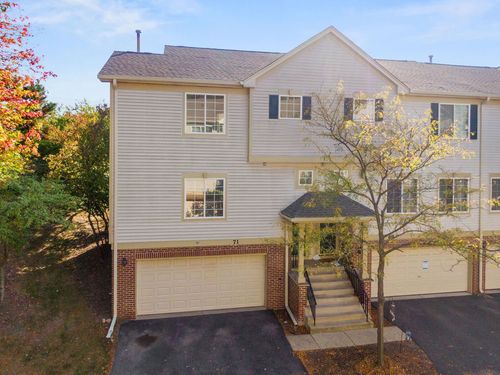 0-71 Monarch Dr, Streamwood, IL, 60107-3380 | Card Image