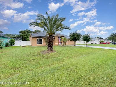 1121 Douglas Street Se, House other with 4 bedrooms, 3 bathrooms and null parking in Palm Bay FL | Image 2