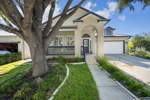 26 Fonthill Way, San Antonio, TX, 78218-6030 | Card Image