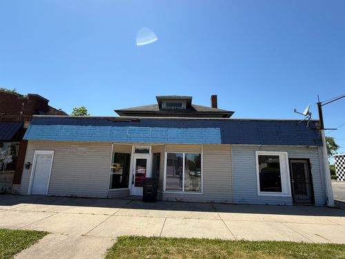 2029 S Michigan St, South Bend, IN, 46613-2326 | Card Image