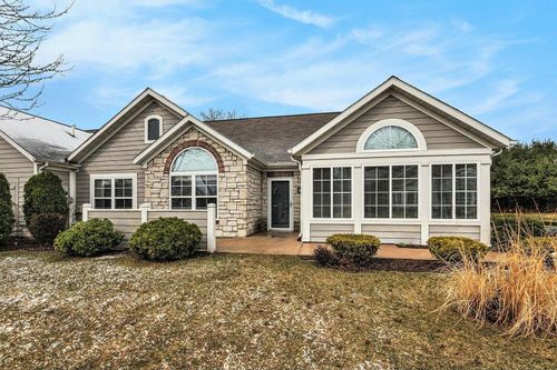 2923 Villa Lane, Sodus Township, MI, 49022 | Card Image