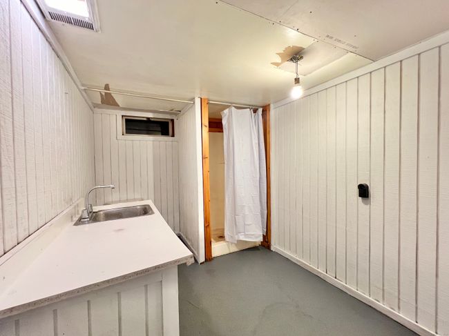 18 Jean Ave, House other with 3 bedrooms, 3 bathrooms and null parking in Norwalk CT | Image 21