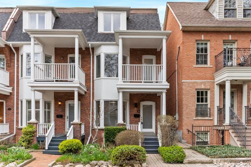 10 Gibson Ave, Toronto, ON, M5R1T5 | Card Image