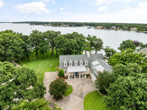 127 Hilton Head Island Dr, Mabank, TX, 75156-9325 | Card Image