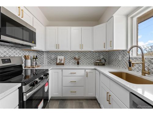 7961 Granada Rd, Denver, CO, 80221-3764 | Card Image