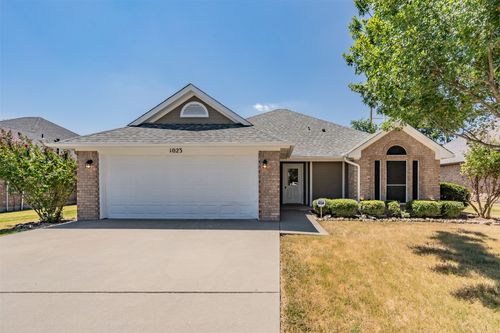 1023 Porter Pl, Sanger, TX, 76266-4006 | Card Image