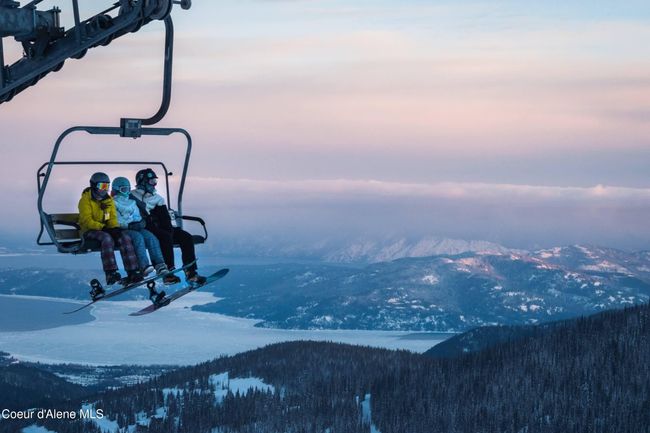 Ski with a view! | Image 15