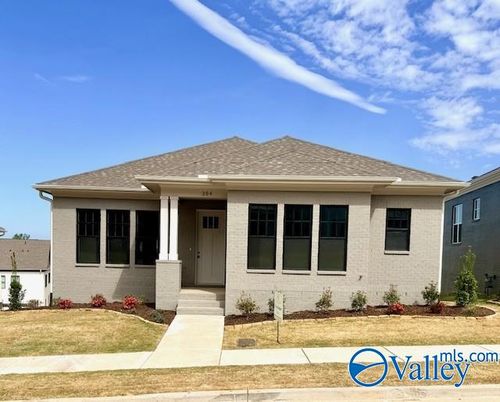 384 St Louis St, Madison, AL, 35758-8026 | Card Image