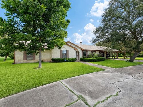 7611 King St, Manvel, TX, 77578-4803 | Card Image
