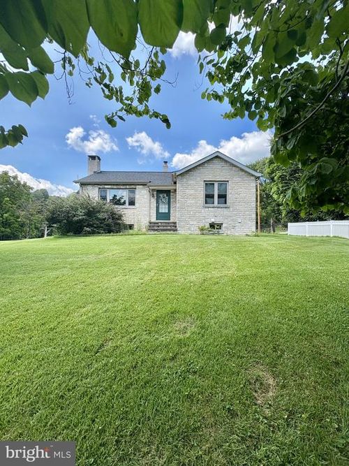 86 Primrose Ln, HARPERS FERRY, WV, 25425 | Card Image