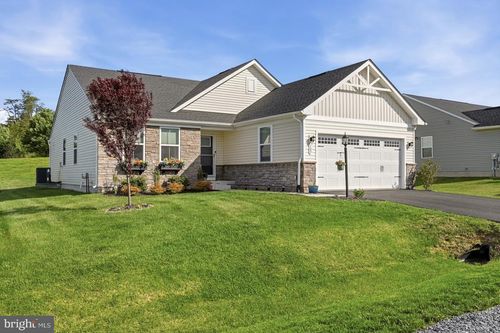 185 Bait Rd, INWOOD, WV, 25428-3002 | Card Image